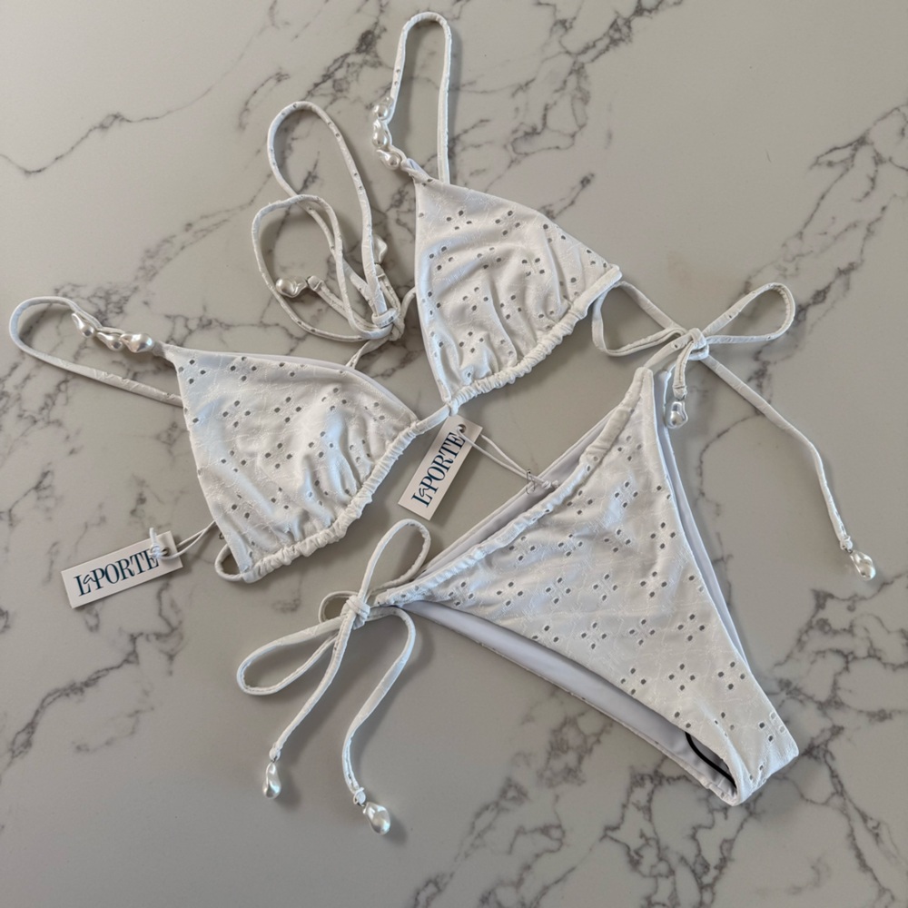 La Porte Swim Kendall Top + Kourtney Bottom - White Eyelet - Size XXL Top, L Btm